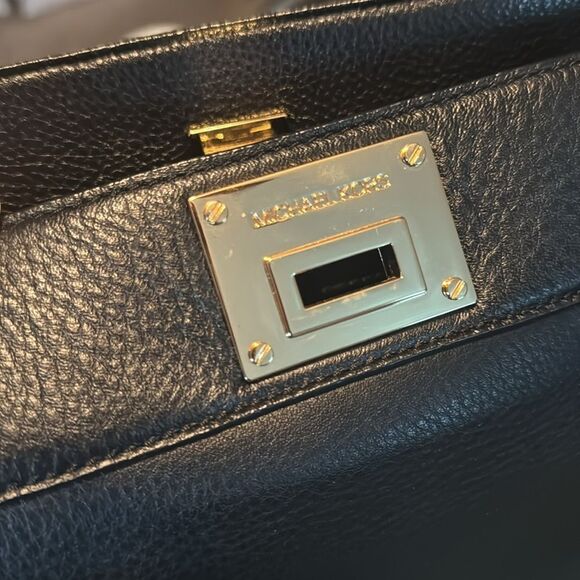 Michael Kors Black Classic Satchel - Picture 11 of 15